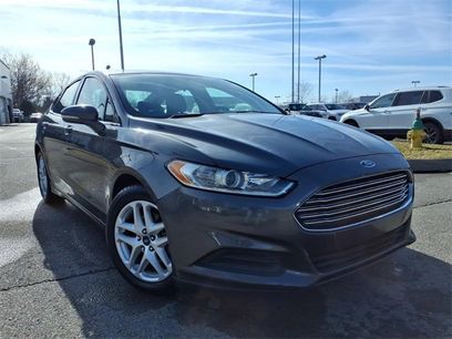 Used 2016 Ford Fusion SE