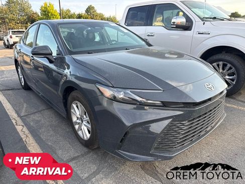 Used 2026 Toyota Camry LE FWD image 16