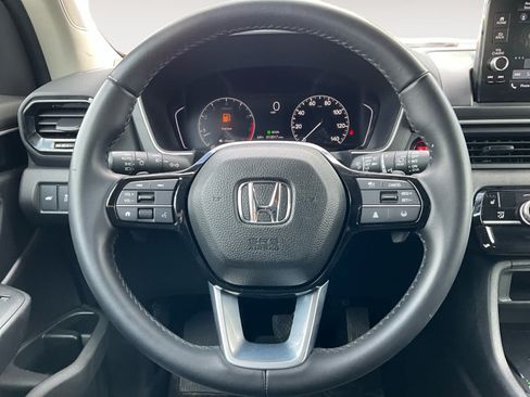 Used 2025 Honda Pilot EX-L image 15