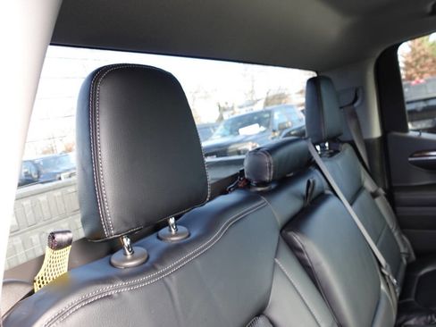 Used 2023 GMC Sierra 1500 Elevation image 32