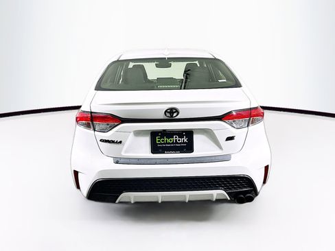 Used 2022 Toyota Corolla SE image 7