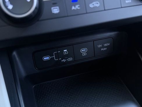 New 2026 Hyundai Tucson SE image 19