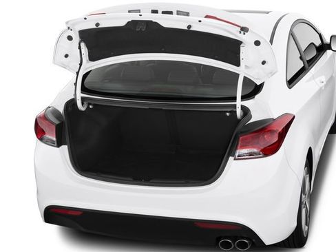 Used 2023 Hyundai Elantra N FWD image 7