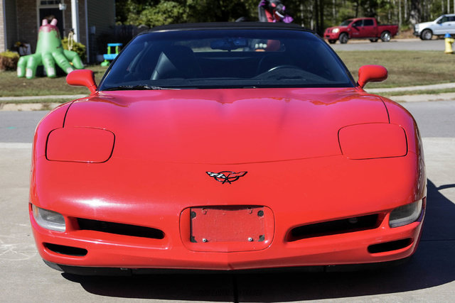 Used 1999 Chevrolet Corvette Convertible w/ Memory Pkg RWD image 20