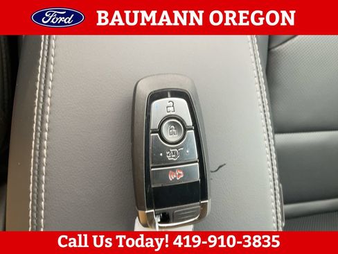 Used 2026 Ford Mustang Mach-E Premium AWD/4WD image 23