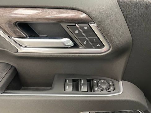 New 2026 Chevrolet Silverado 1500 LTZ AWD/4WD image 12