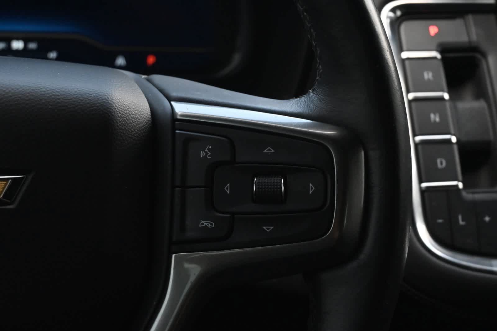 Used 2023 Chevrolet Tahoe LT w/ Luxury Package RWD image 11