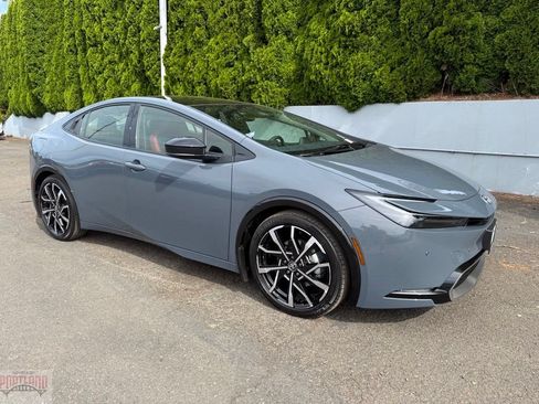 Certified 2024 Toyota Prius Prime FWD image 1