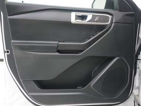 Used 2021 Ford Explorer 2WD image 15