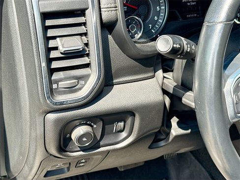 Used 2023 RAM 1500 Laramie image 11