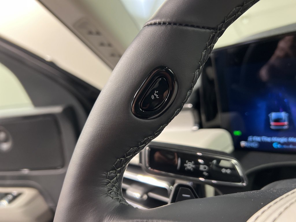New 2026 Lincoln Aviator Reserve AWD/4WD image 18