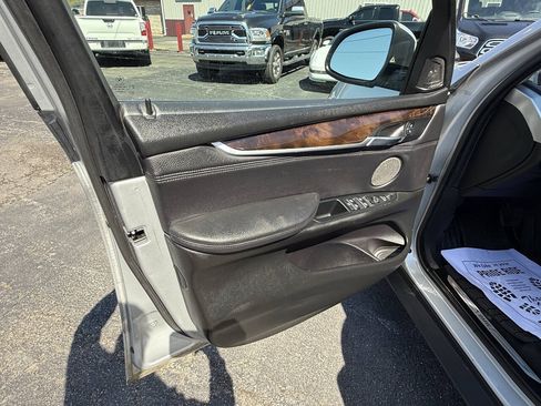 Used 2014 BMW X5 xDrive35d AWD/4WD image 11