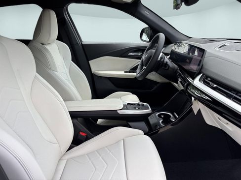 New 2026 BMW X2 xDrive28i w/ Technology Package AWD/4WD image 31