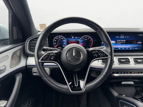 Certified 2024 Mercedes-Benz GLS 450 4MATIC image 12