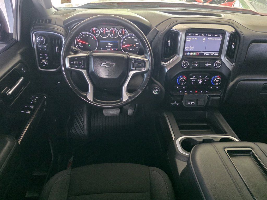 Used 2020 Chevrolet Silverado 1500 LT Trail Boss AWD/4WD image 9