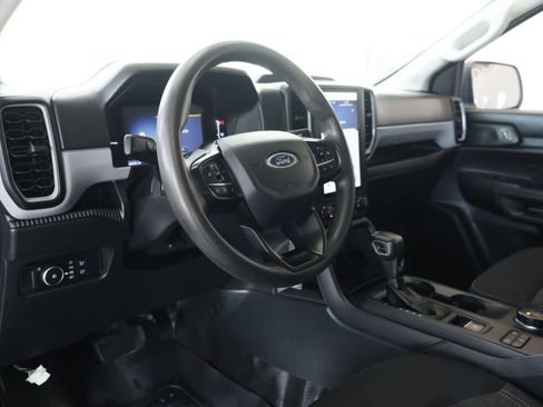 Used 2024 Ford Ranger XL AWD/4WD image 8