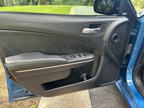 Used 2020 Dodge Charger Scat Pack RWD image 9