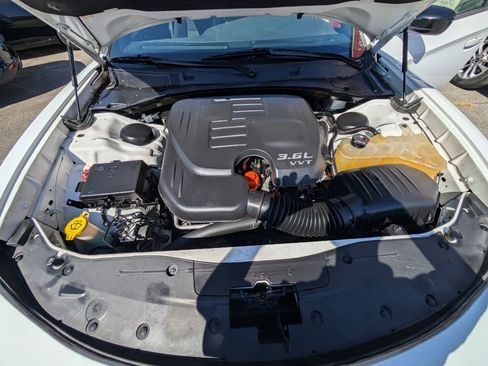 Used 2018 Dodge Charger GT w/ Navigation & Travel Group image 10