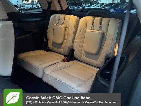 Used 2016 Ford Explorer Platinum AWD/4WD image 13