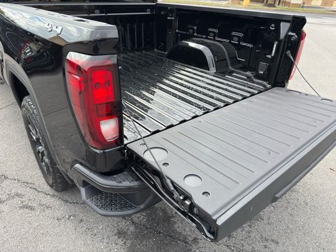 Used 2026 GMC Sierra 1500 Elevation AWD/4WD image 4