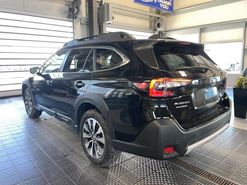 Used 2024 Subaru Outback Limited AWD/4WD image 23
