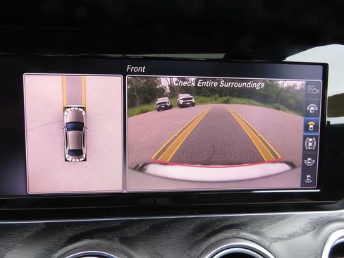 Used 2019 Mercedes-Benz E 300 4MATIC image 24