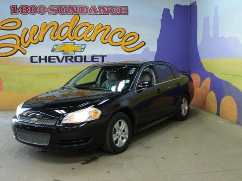 Used 2014 Chevrolet Impala Limited LS FWD image 2