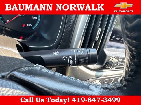Used 2017 Chevrolet Colorado LT w/ LT Convenience Package RWD image 26
