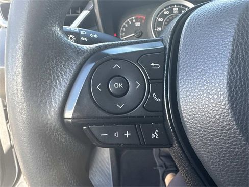 Used 2022 Toyota Corolla LE image 26