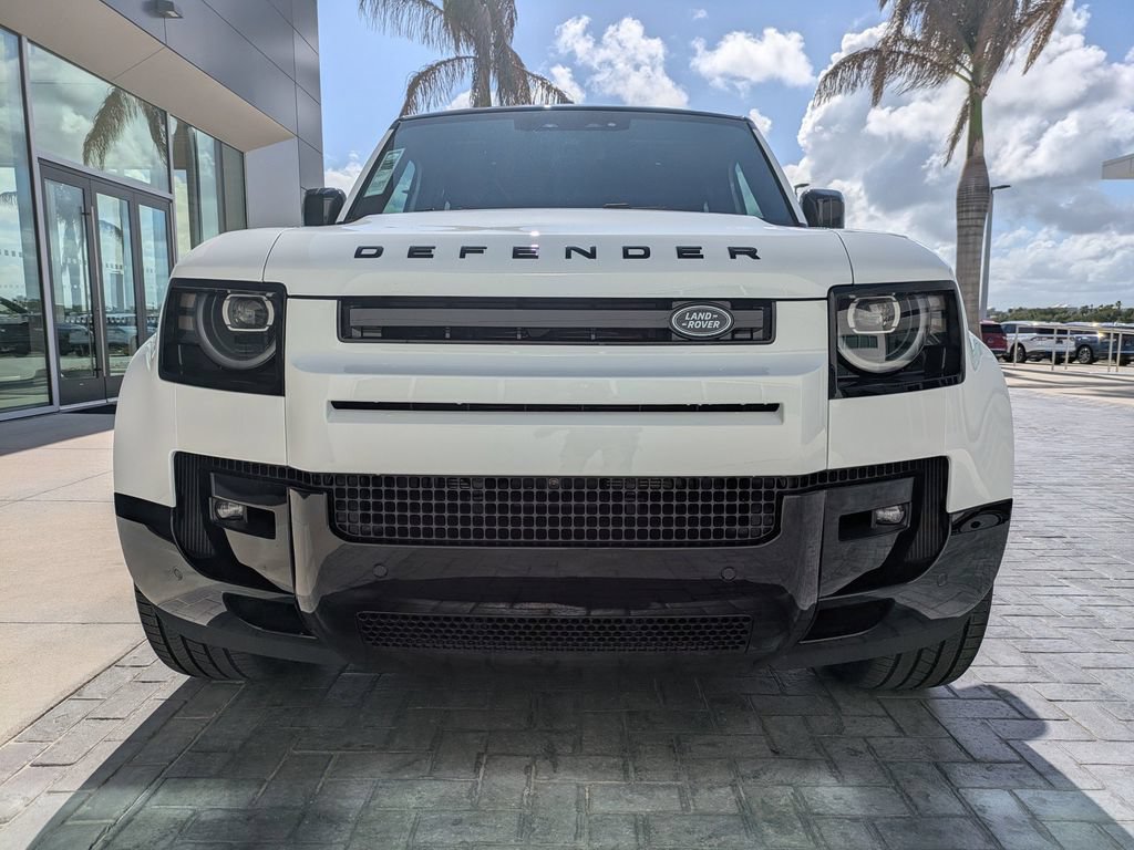 New 2026 Land Rover Defender 110 X-Dynamic SE AWD/4WD image 10