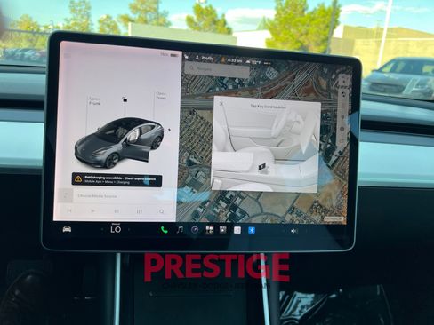 Used 2018 Tesla Model 3 Long Range AWD/4WD image 32