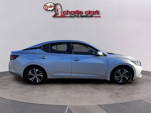Used 2022 Nissan Sentra SV w/ All-Weather Package image 8