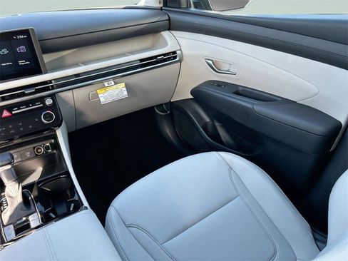 New 2026 Hyundai Tucson SEL image 15