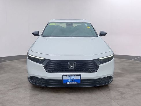 Used 2024 Honda Accord Sport image 2