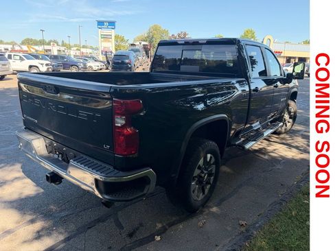Used 2024 Chevrolet Silverado 2500 LT w/ All Star Edition AWD/4WD image 9