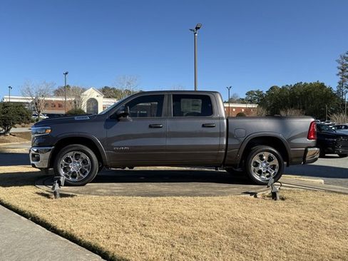 New 2026 RAM 1500 4x4 Crew Cab image 4