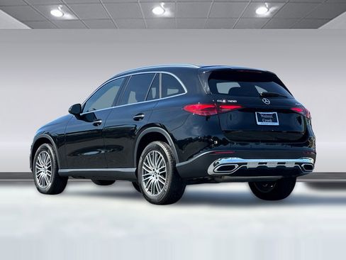 Certified 2024 Mercedes-Benz GLC 300 4MATIC image 3