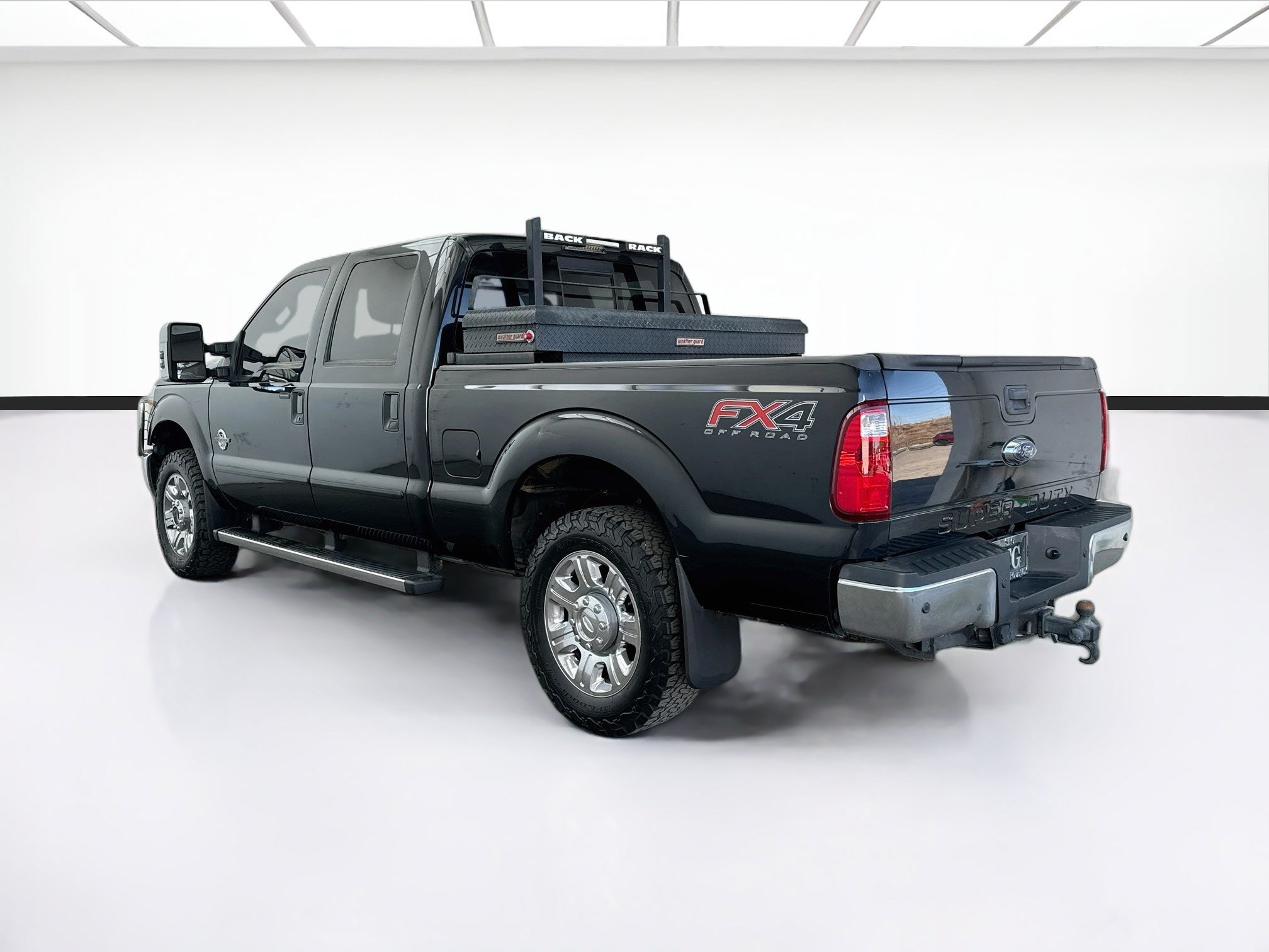 Used 2014 Ford F250 Lariat w/ Lariat Ultimate Package AWD/4WD image 6
