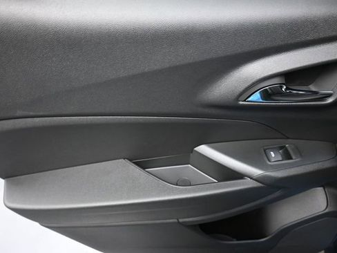 Used 2025 Chevrolet Trax RS w/ Driver Confidence Package image 19