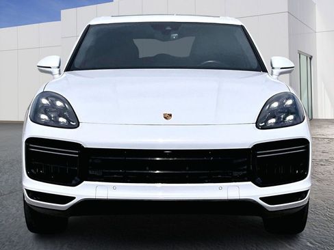 Certified 2020 Porsche Cayenne Turbo image 10