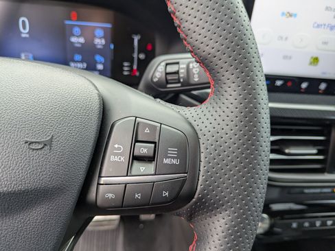 Certified 2024 Ford Escape ST-Line w/ Tech Pack #1 image 19