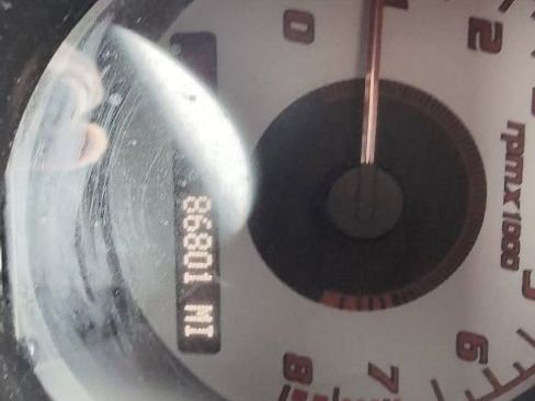 Used 2008 Pontiac Solstice Base w/ Preferred Package image 13