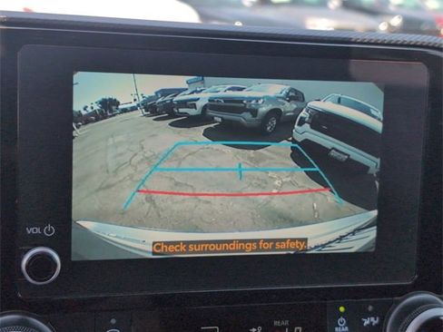 Used 2023 Toyota Highlander XSE image 14