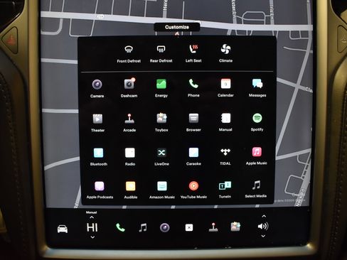 Used 2018 Tesla Model X 75D image 40