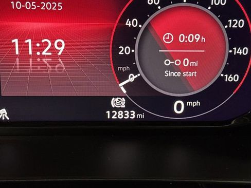 Used 2024 Volkswagen Atlas SEL image 6