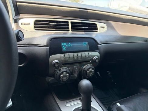 Used 2012 Chevrolet Camaro LS RWD image 21