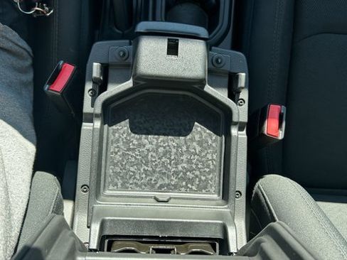 Used 2021 Jeep Wrangler Unlimited Sahara w/ Uconnect 4C Nav & Sound Group image 35