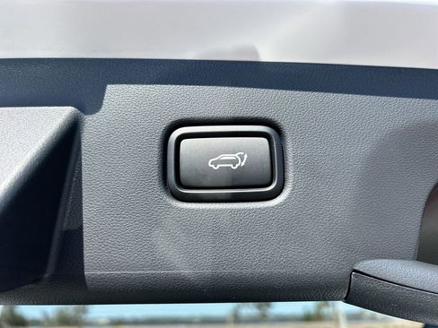 New 2026 Hyundai Tucson Limited image 21