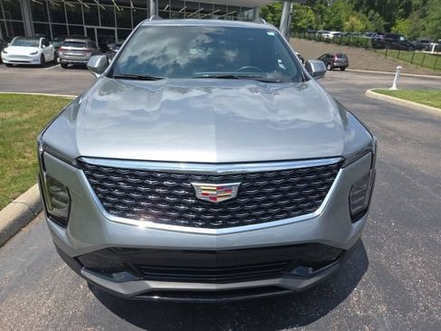 Used 2024 Cadillac XT4 Premium Luxury w/ Active Safety Package AWD/4WD image 1