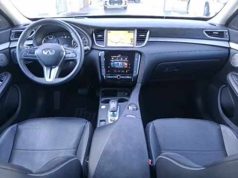 New 2023 INFINITI QX50 Sensory image 7